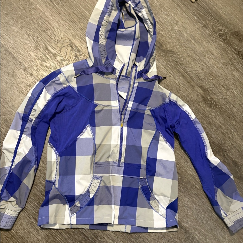 lululemon athletica Royal Blue & White Striped Activewear windbreaker size 6